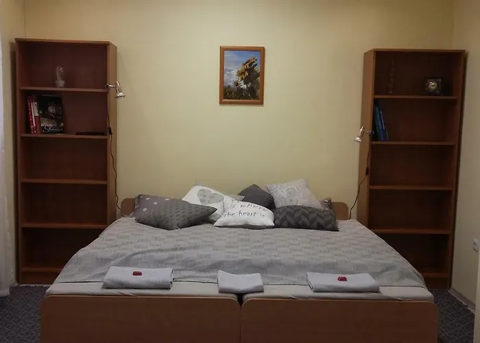 Pal Utcai Lägenhet *